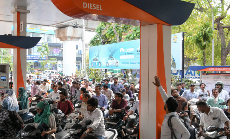 Asia Is Getting Crushed Between Oil Prices and the Dollar